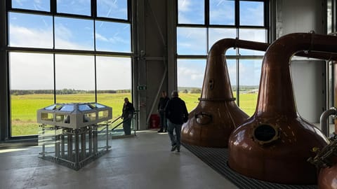 Virginia Distillery blends Bourbon and American single malt