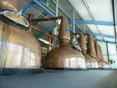 Laphroaig 15 returns permanently: what changed since 2015