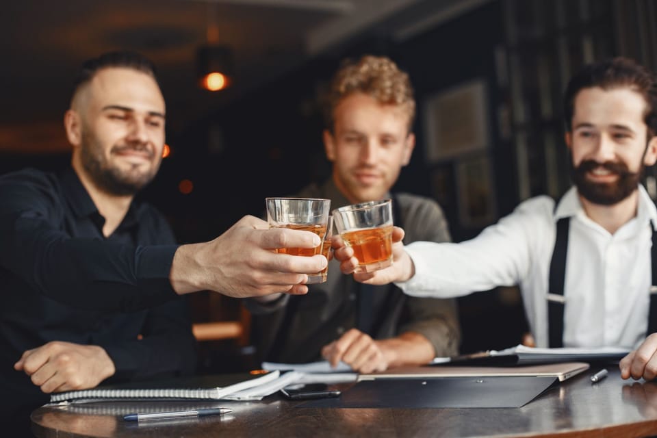 Four Walls Whiskey Lands Celebrity Backing and Lily Pond Group Partnership